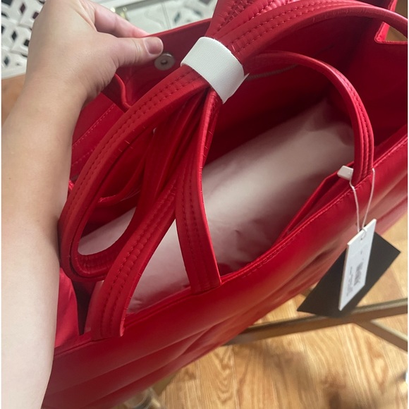 Telfar Large Puff Shopper - Red - Picture 3 of 5